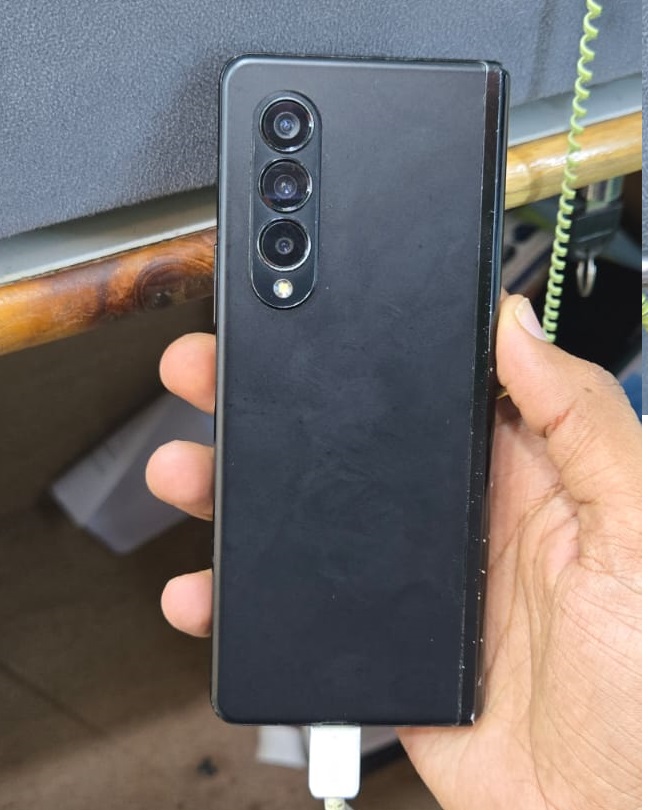 Samsung fold 3 5G